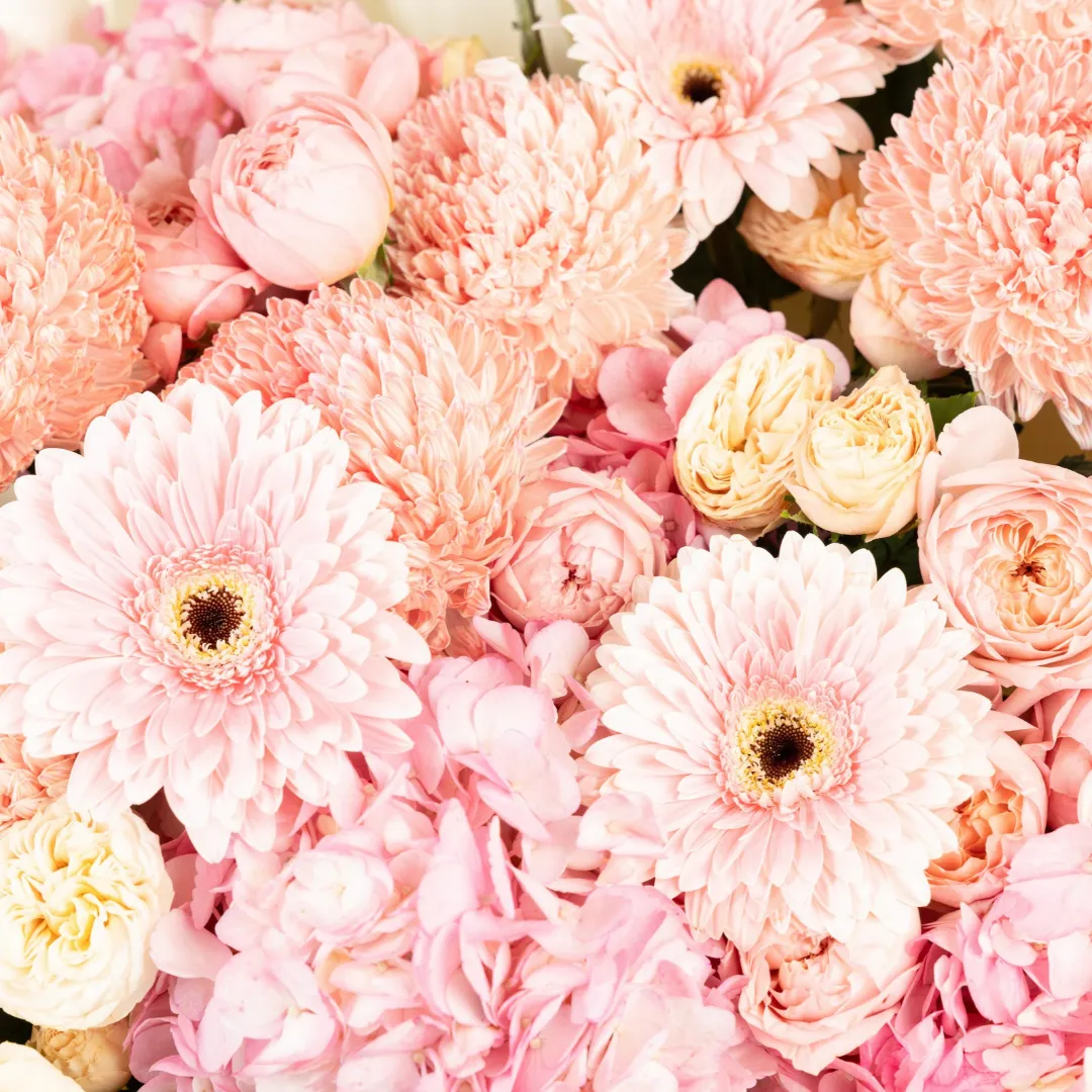 Coral Melody Hand-Tied Bouquet - Image 3